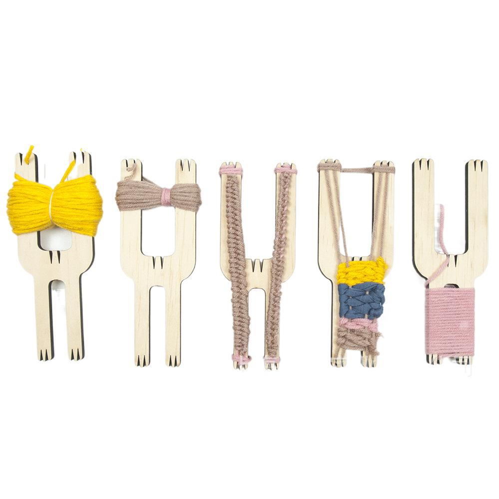 Pom Pom Maker Tool - 1 pz. Strumento Multifunzione per Pompon,