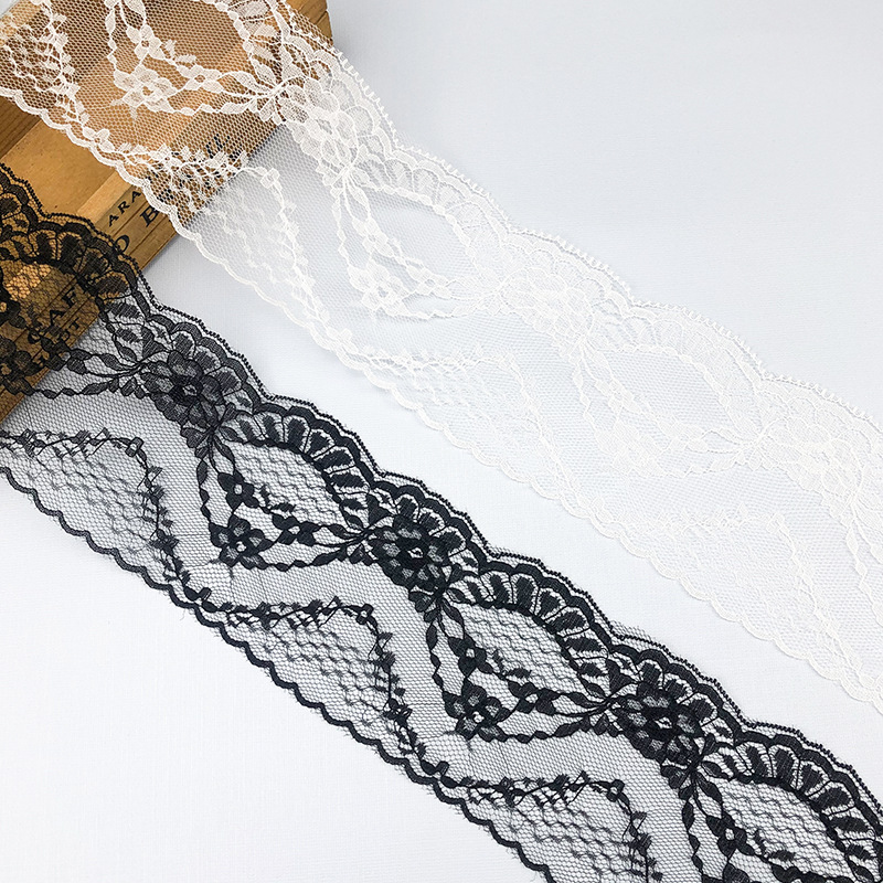 Lace Ribbon Trim - Nastro in pizzo non elastico da