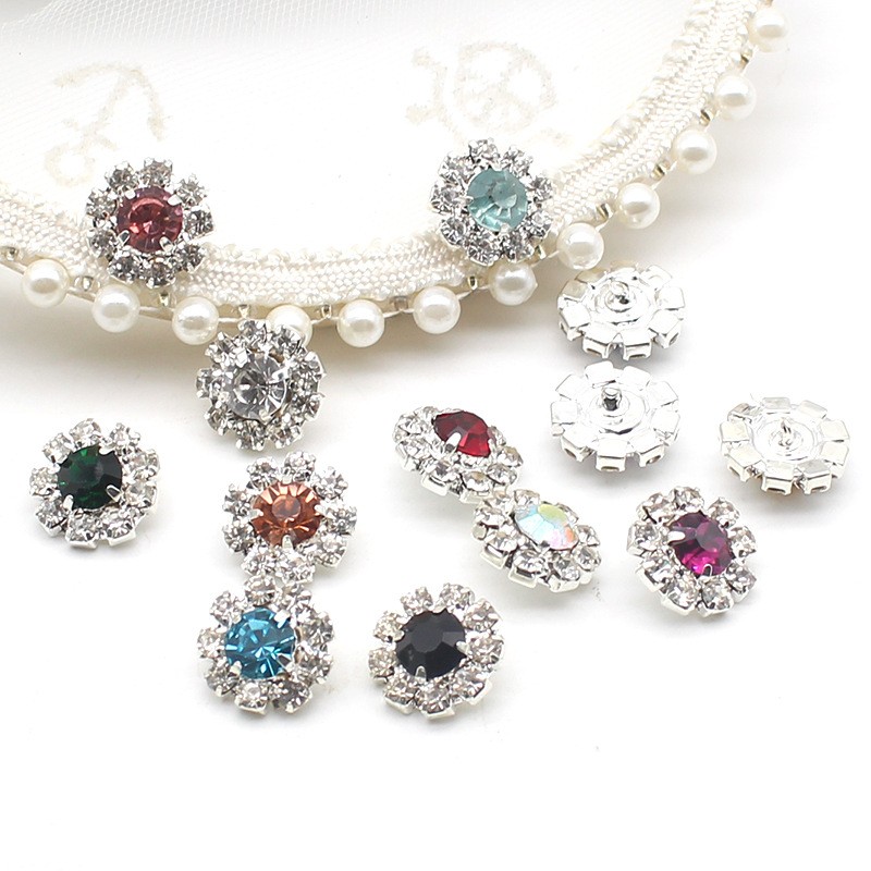 10Pcs 16MM rotondo in metallo  - Sew On Rhinestone recensione e prezzo