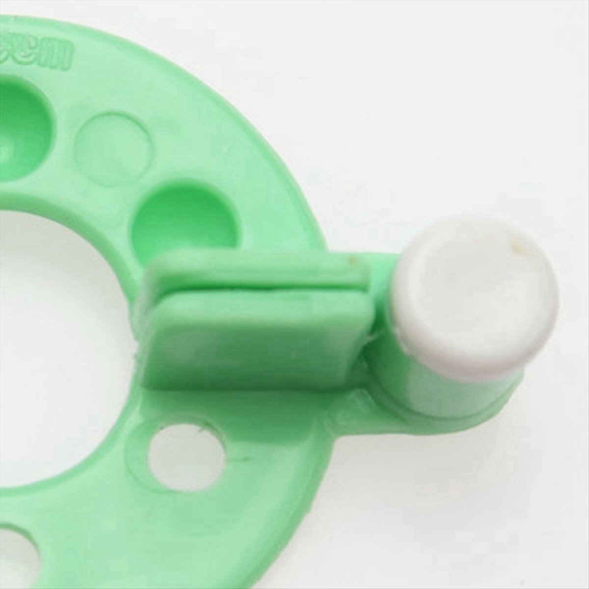 Kit per Pompon 4 Pezzi Tendenz - Pom Pom Maker Tool recensione e prezzo