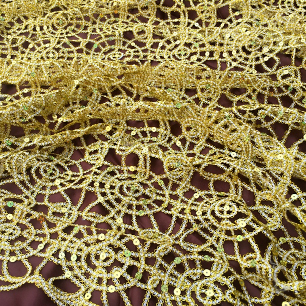 Tessuto di pizzo cavo di alta  - Crystal Mesh Fabric recensione e prezzo