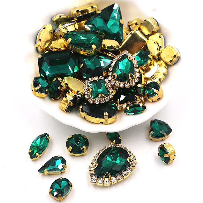 50 Pezzi 24 Colori Misti Stras - Sew On Rhinestone recensione e prezzo