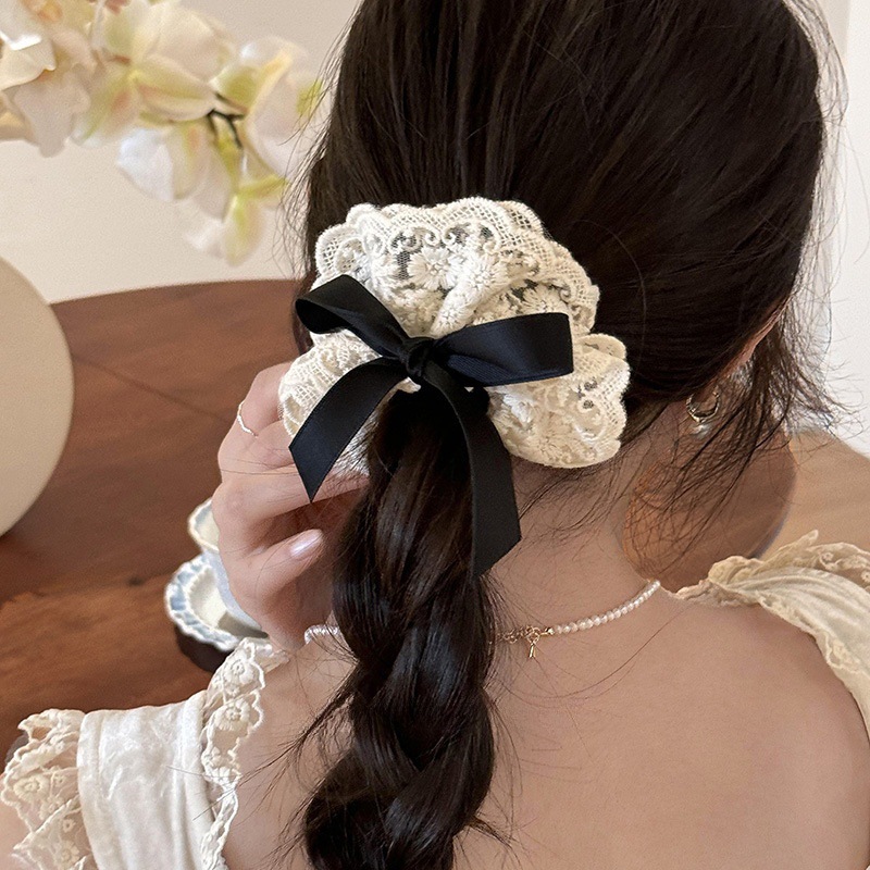 Fascia per intestino crasso in - Lace Ribbon Trim recensione e prezzo
