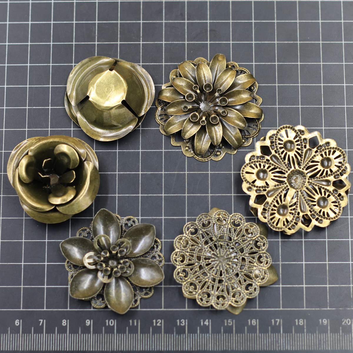 6 pezzi di abbellimenti combin - Embellishment Crafts recensione e prezzo