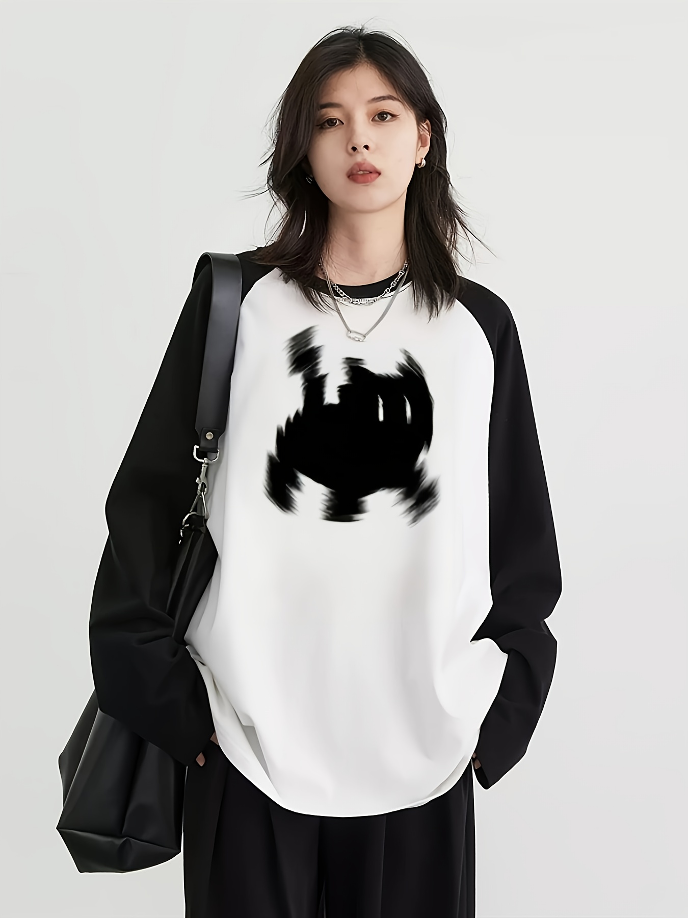 T-shirt Raglan a Maniche Lungh - Embellish Knit recensione e prezzo